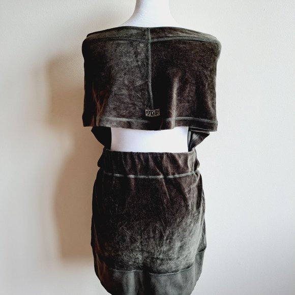 VDP Italian Dark Green Velvet Open back Dress Size 42 - Picture 5 of 16